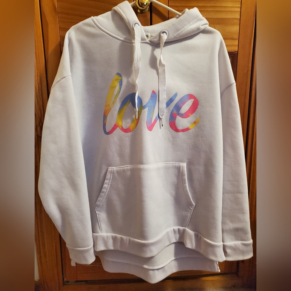 🌻 3/$20 Deal!! Urban Rebel White Hoodie with Multicolor Print